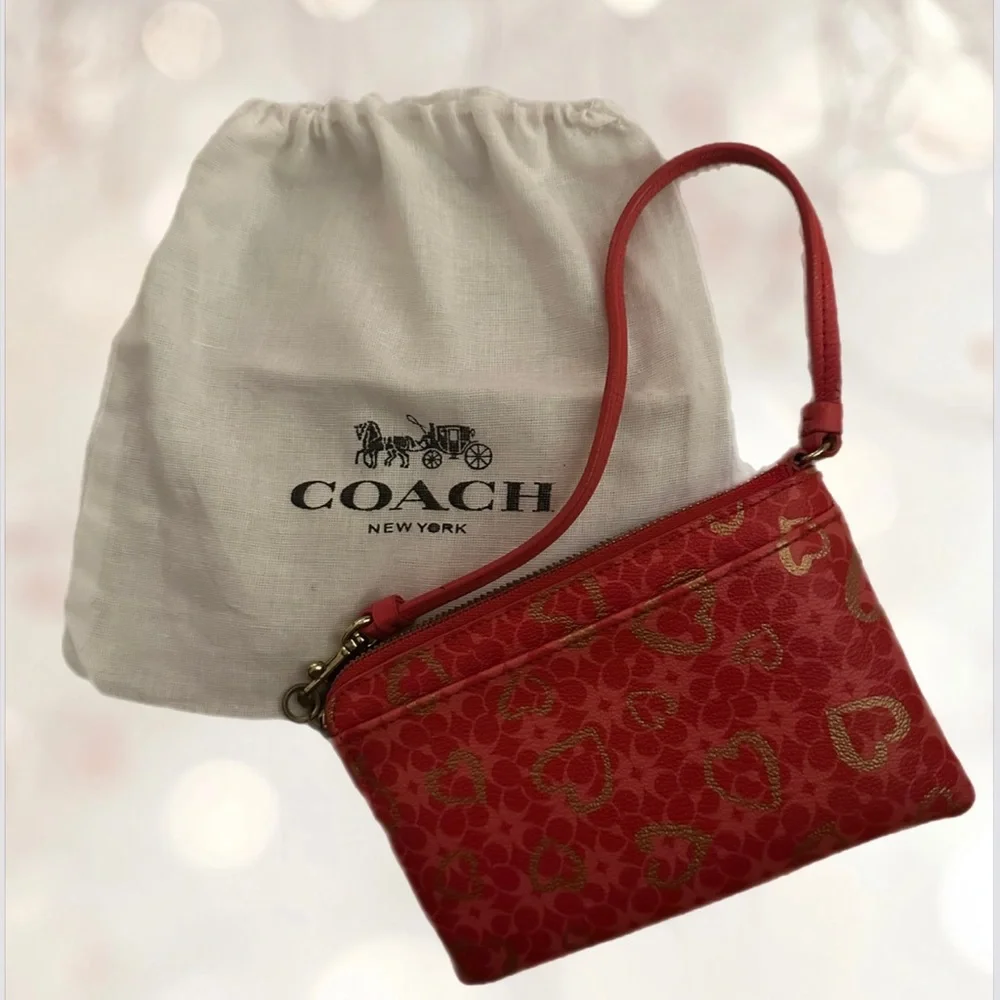 Coach Waverly Red Leather Gold Hearts Wristlet With Dustbag- RARE Y2k
